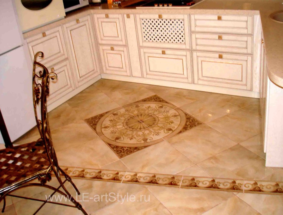 Кухни классические