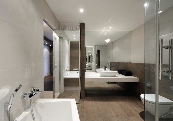 современная квартира в типовом доме Москвы