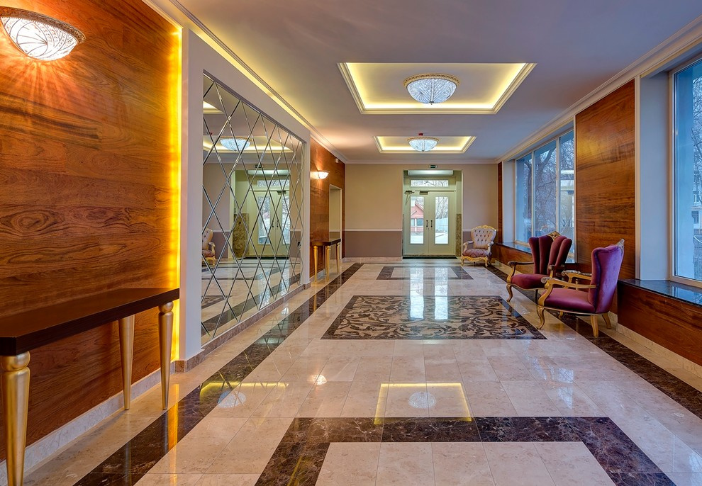 Центральный подъезд