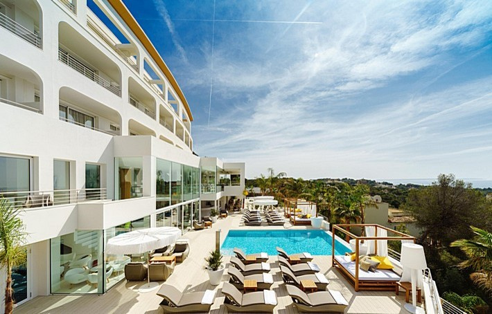 FENDI CASA в Portals Hills на Майорке