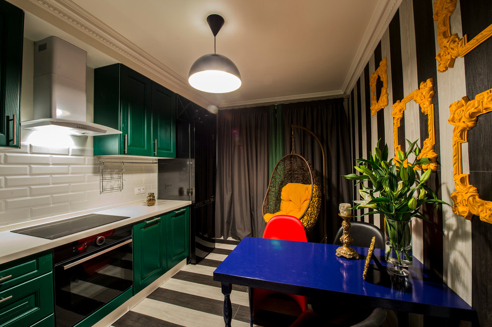 12-метровая кухня в эпатажном стиле