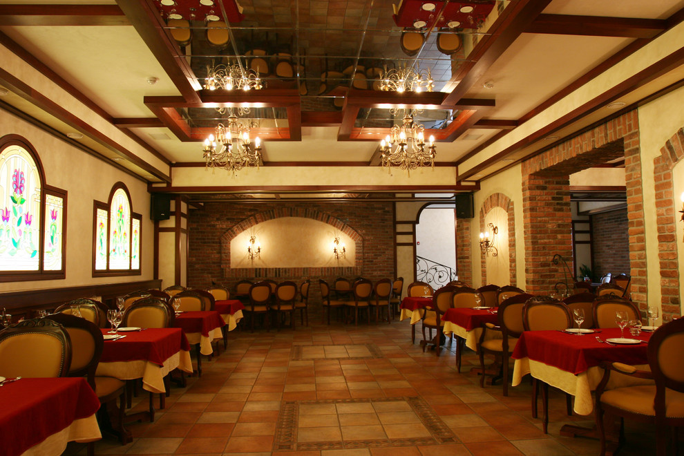 Ресторан "Винтаж". г.Черняховск Калининградская область