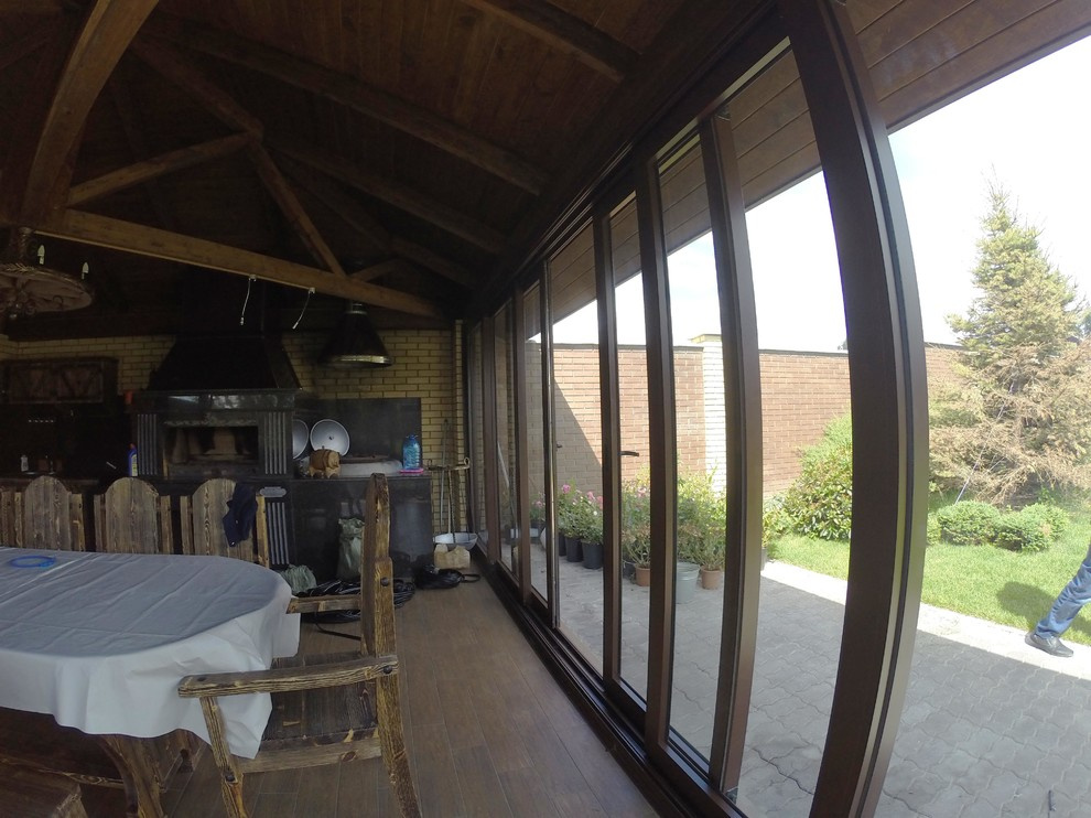 остекление беседки. Алюминиевые подъемно-раздвижные двери