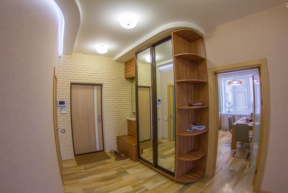 Квартира г. Киев ул. Молдавская 140 м кв.
