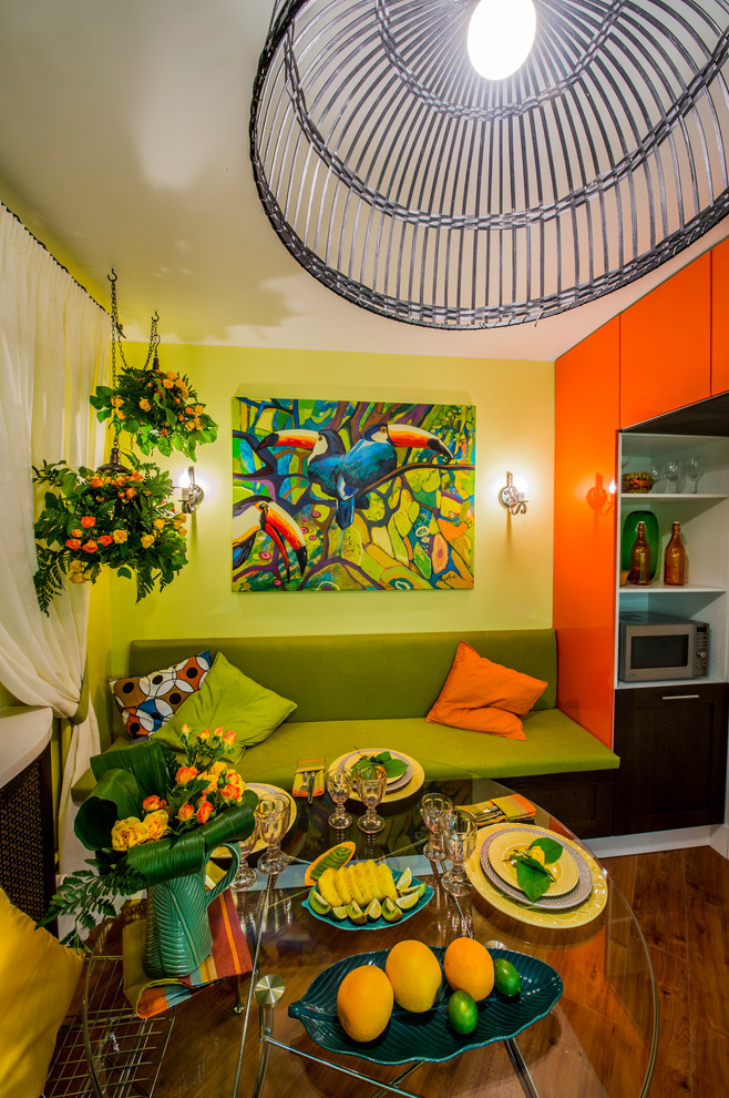 Яркая кухня в стиле Рио