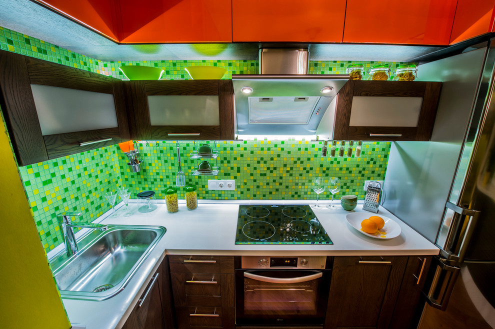 Яркая кухня в стиле Рио