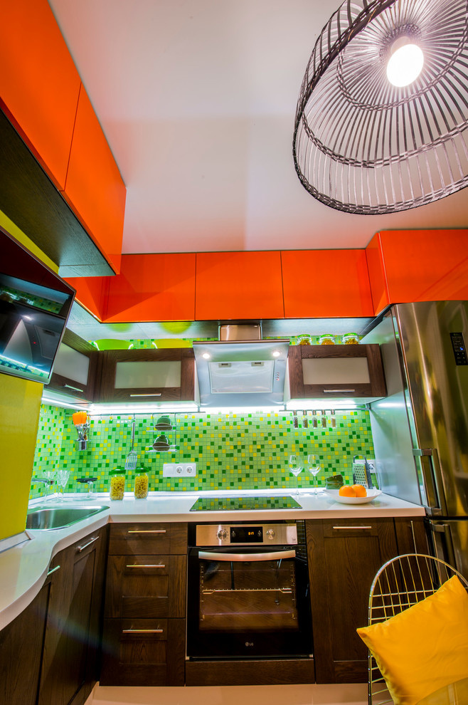 Яркая кухня в стиле Рио