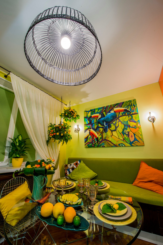 Яркая кухня в стиле Рио