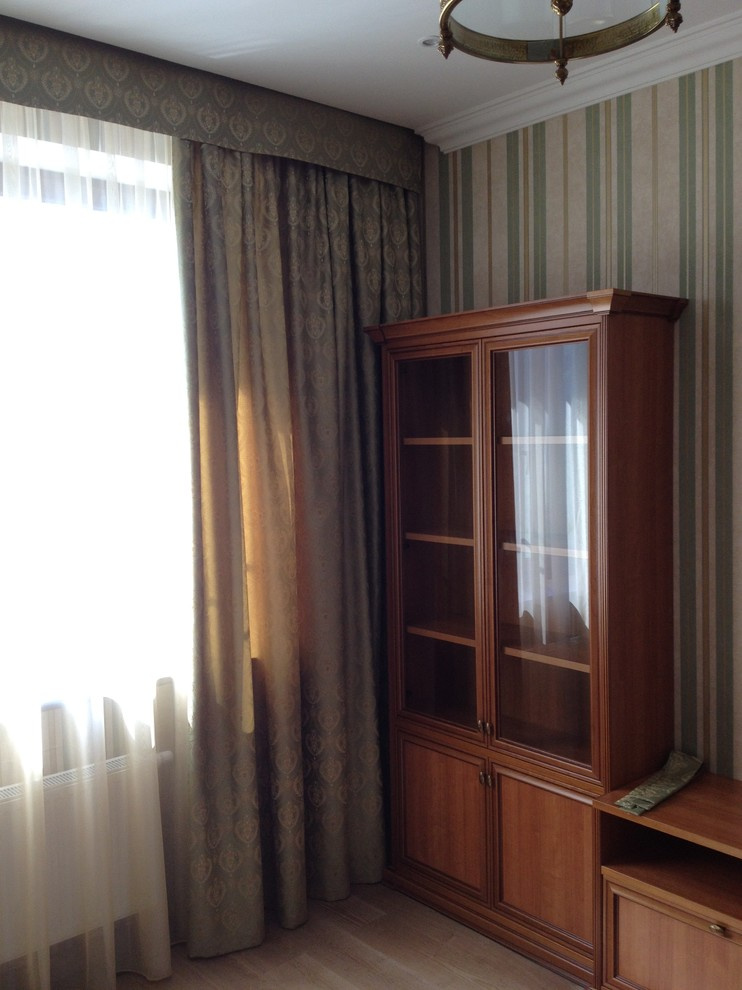 Шторы в загородный дом в классическом стиле