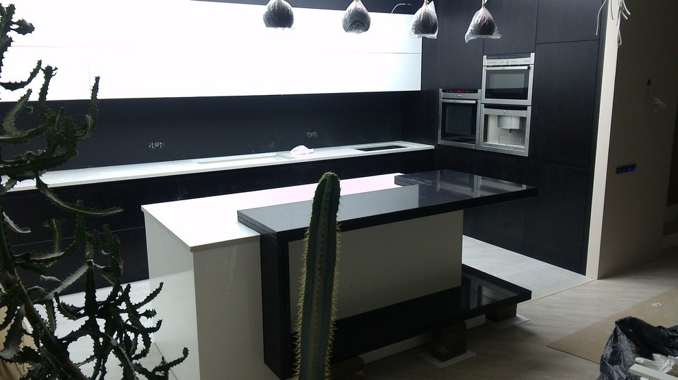 Обложка проекта: Столешница и Остров в современной кухне