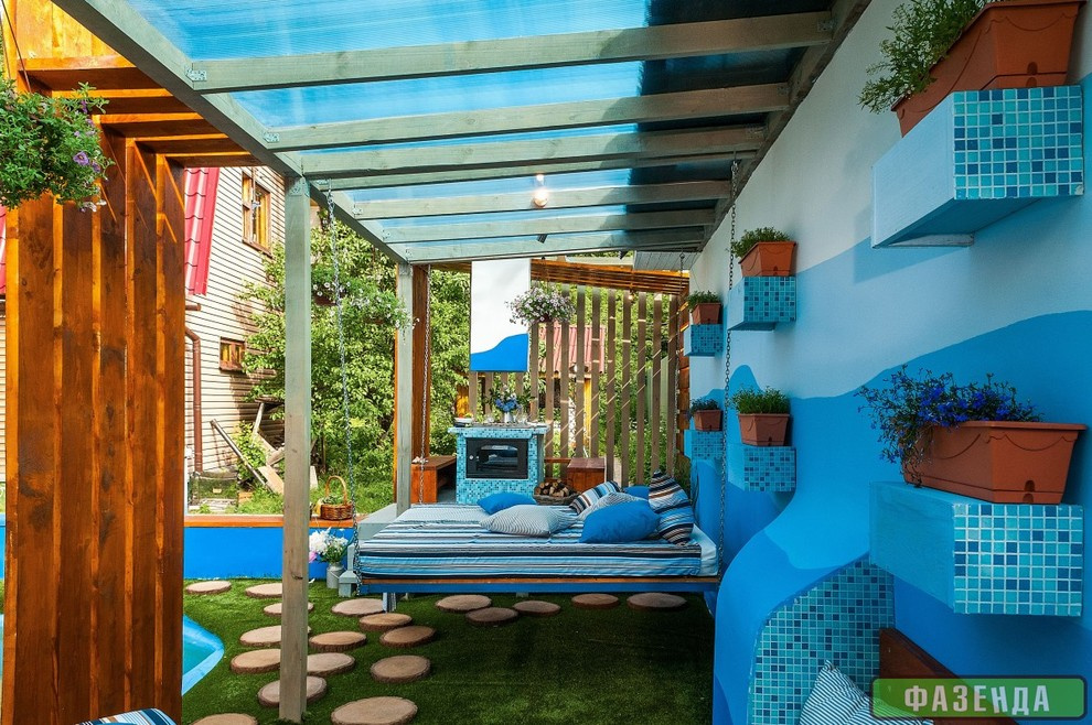 Зона отдыха у бассейна. Телепроект.