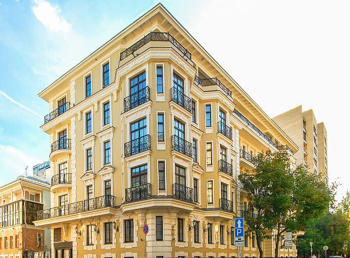 Нащокинский 7  Фасад дома