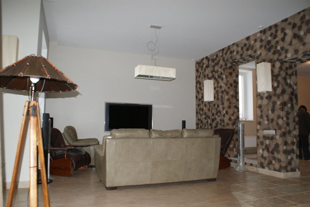 Хороший дом с бревнами