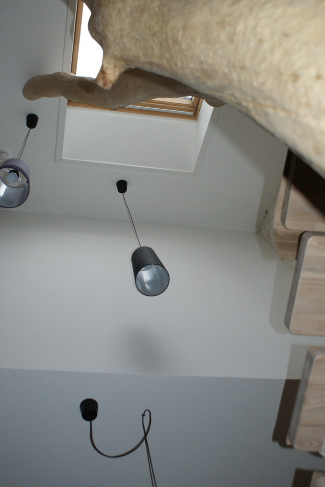 Хороший дом с бревнами