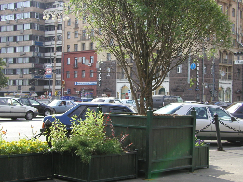 Контейнеры для уличного озеленения