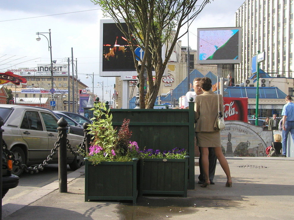 Контейнеры для уличного озеленения