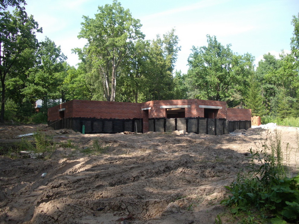 Гостевой дом. Калиброванное бревно. Канадская рубка. Диаметр 35-45 см.