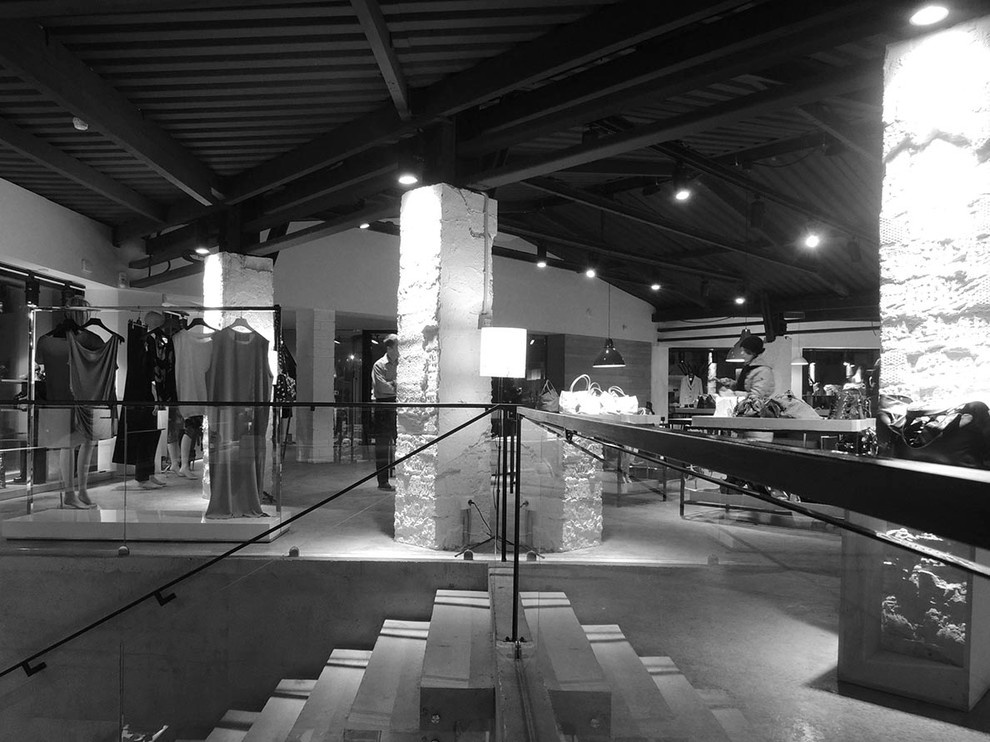 MILANO MODA OUTLET