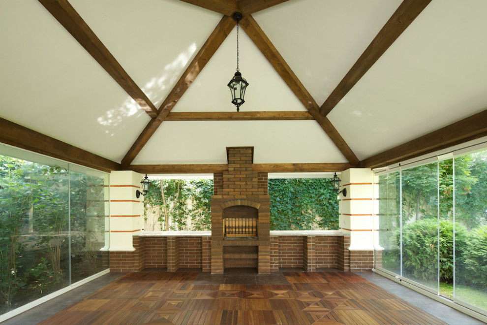 Беседка на приусадебном участке