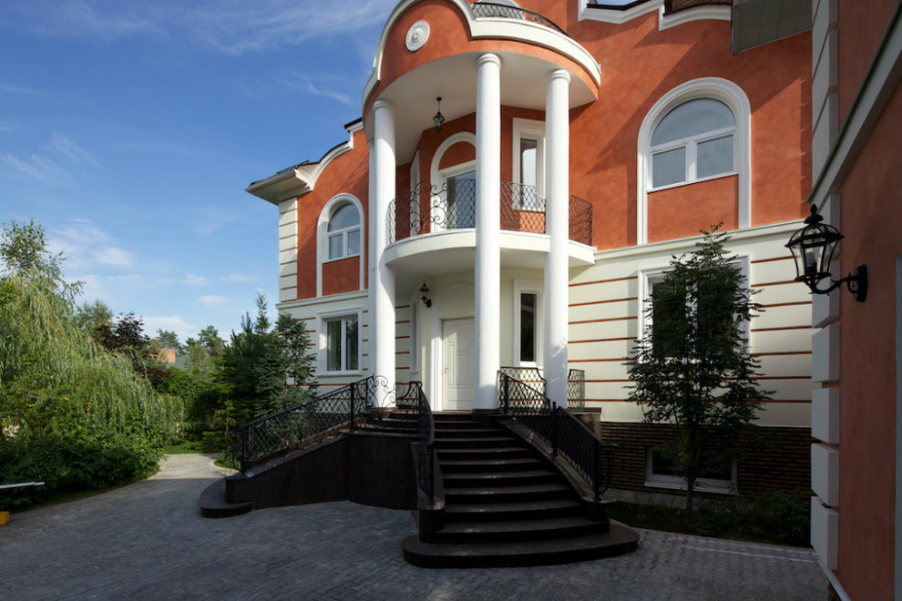 Фасад дома в Подмосковье