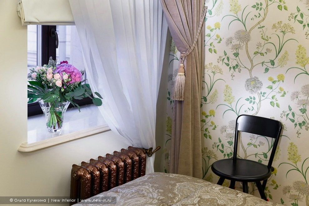 Трехкомнатная квартира в центре Петербурга в традиционном стиле - 85 м²