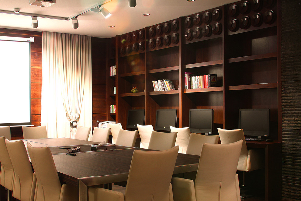 Vallex Garden Hotel