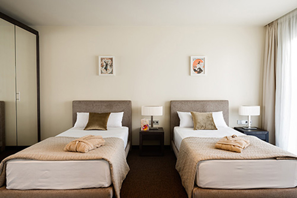 Гостиница Cosmopolita в Испании курорт Costa Brava