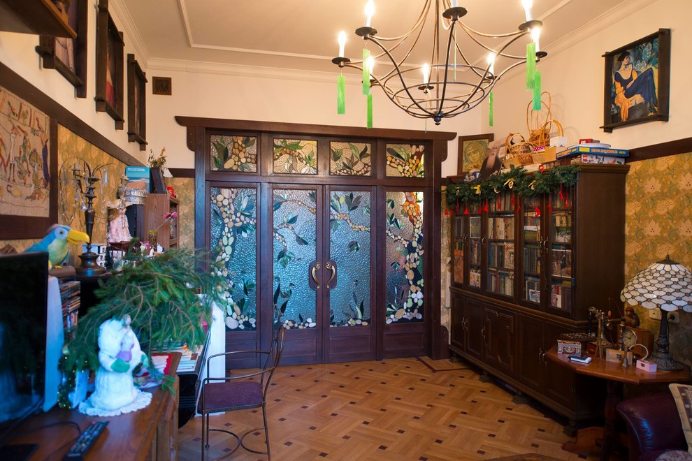 "Старая московская Квартира в стиле Arts & Crafts"
