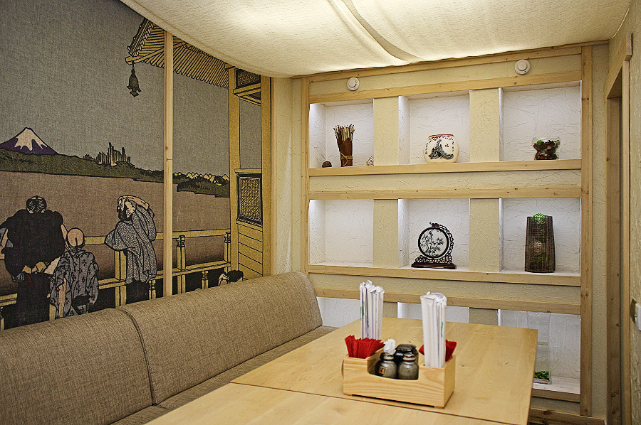 Интерьер суши-бара "Хацу-мо", Ульяновск