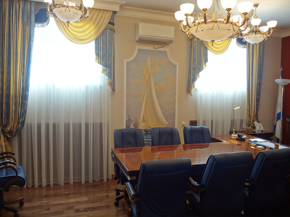 Декорирование интерьера кабинета руководителя