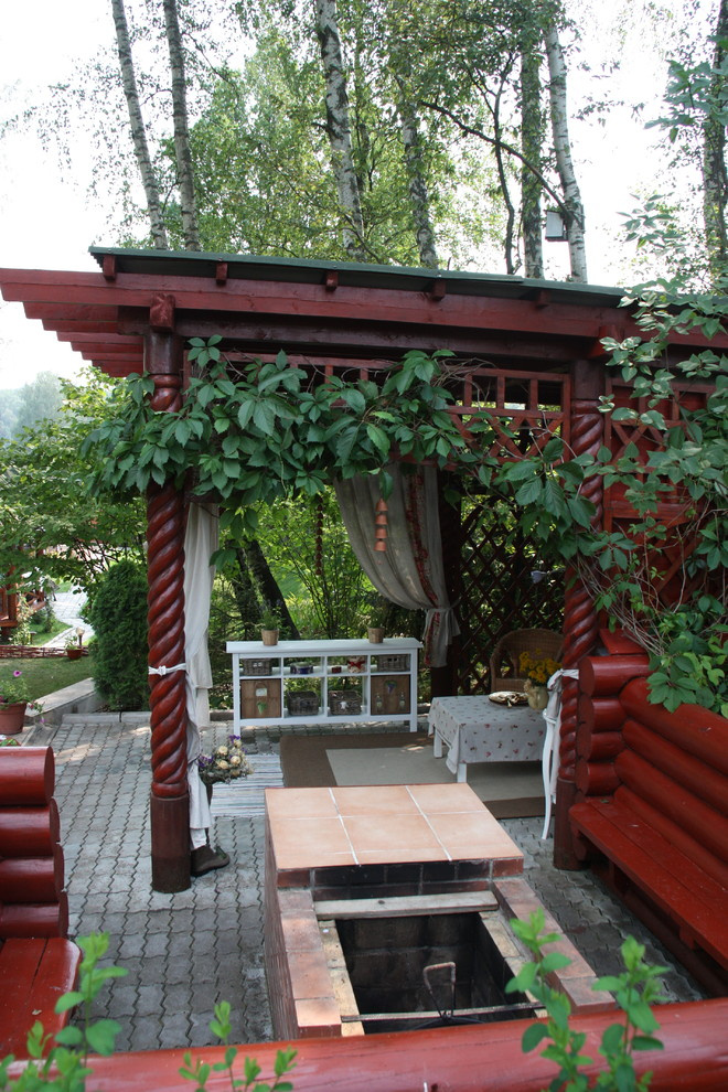 Беседка с мангалом