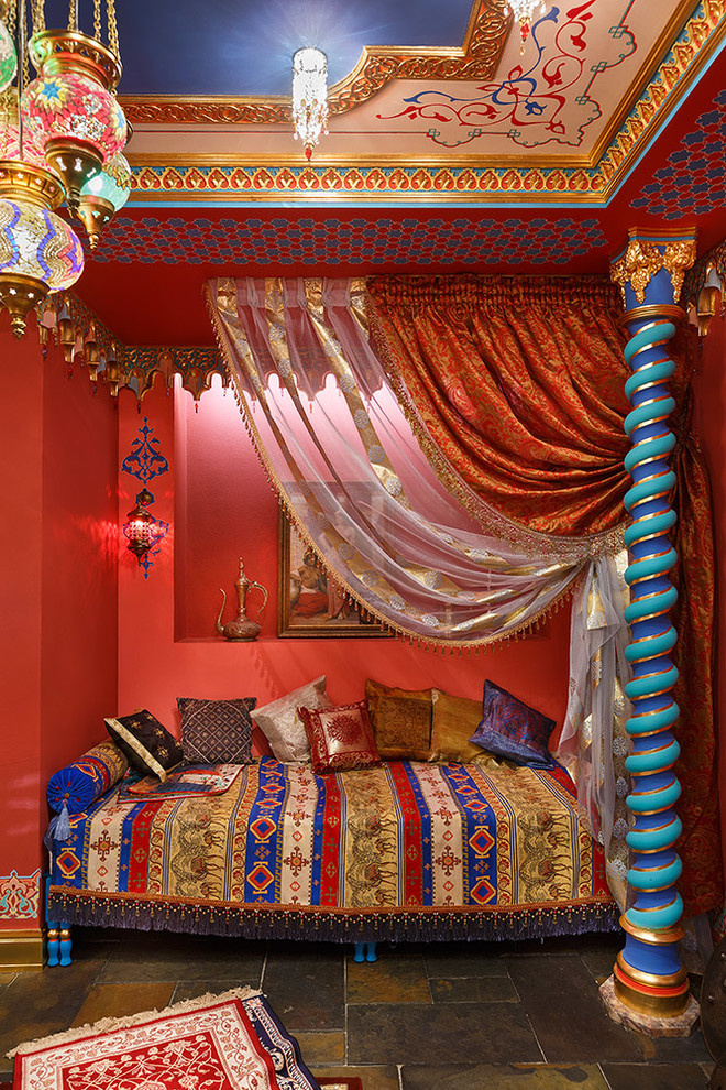 Дом в пригороде Санкт-Петербурга