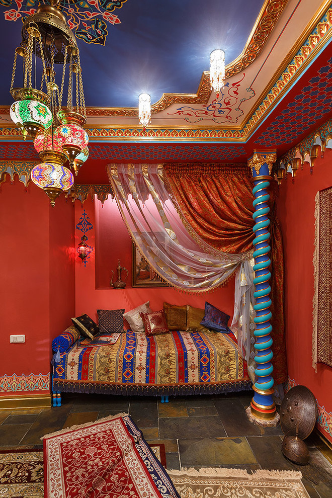 Дом в пригороде Санкт-Петербурга