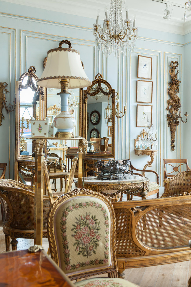 Boutique Antique
