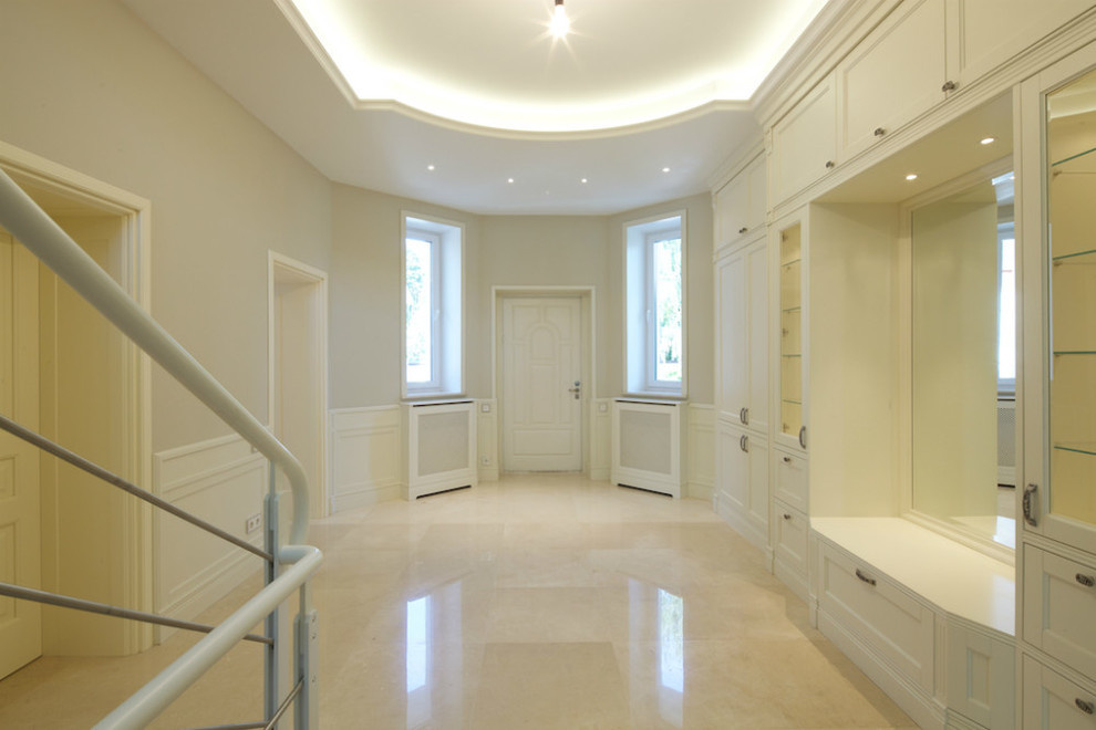 Загородный дом в Барвихе - гостиная, кухня и зал