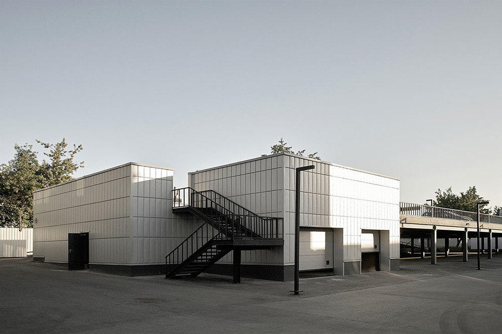 Деловой центр (20 000 кв.м)