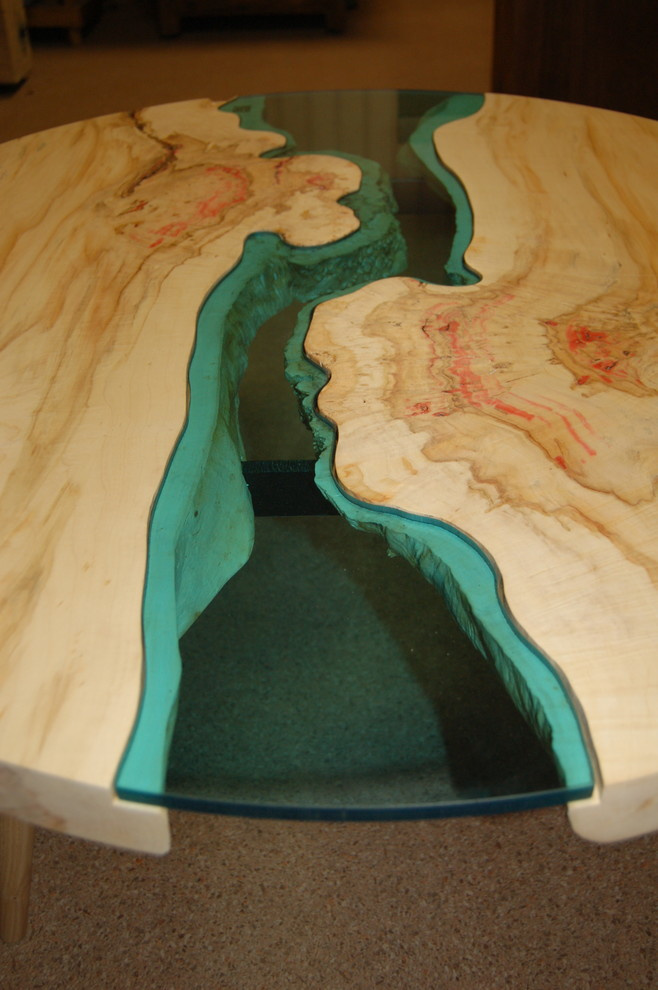 стол круглый река 102