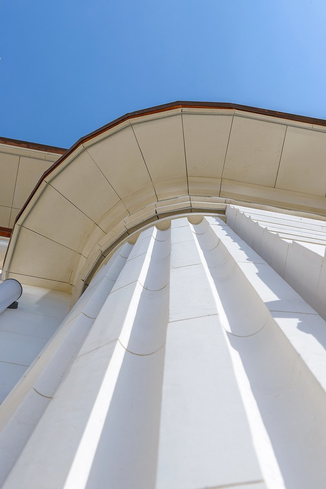 Отделка фасада коттеджа в поселке Стольное