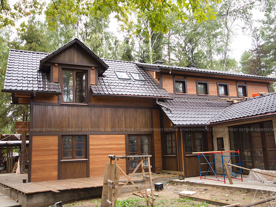 Загородный брусовой дом в п. Салтыковка, 306 м.кв