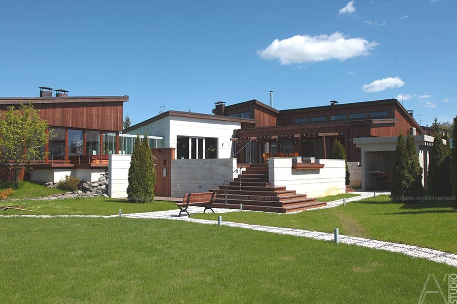 Жилой комплекс «Сорочаны», 2005/2007г., строительство 2008/2009г.
