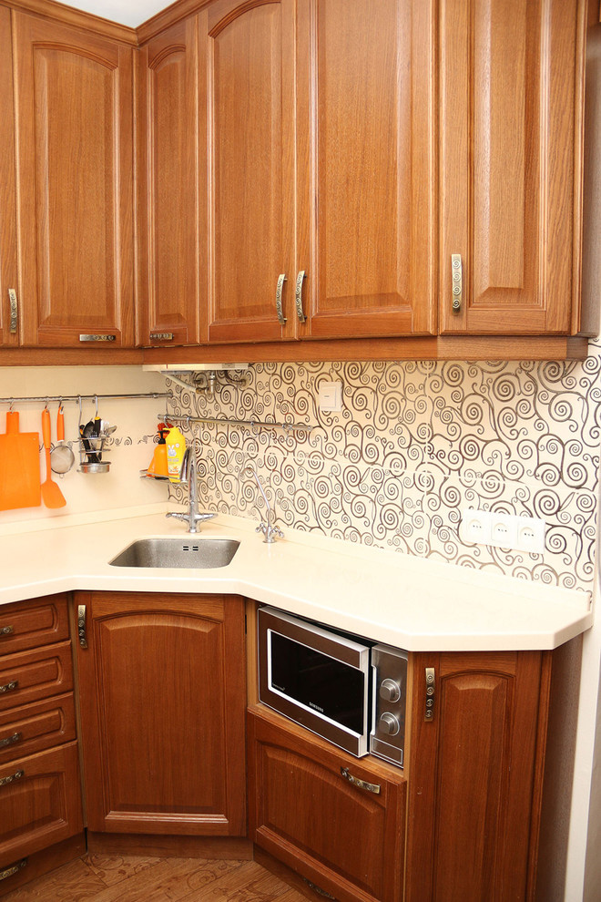 Микроволновка в нише