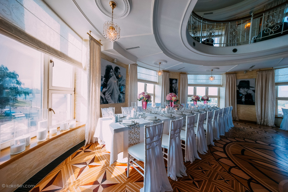 Italian Interiors restorara Rotunda in the town of Tver, Russia. / Интерьеры ита