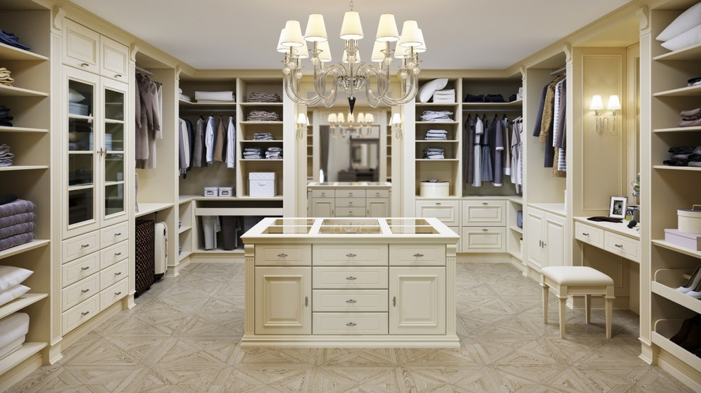 BRISTOL DRESS ROOM