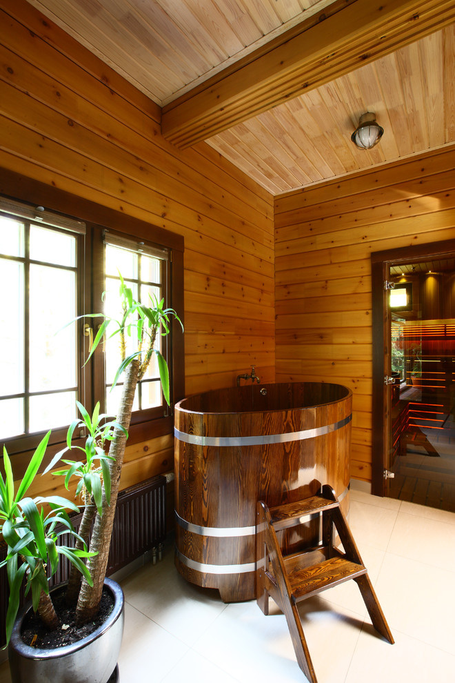 Баня с садом