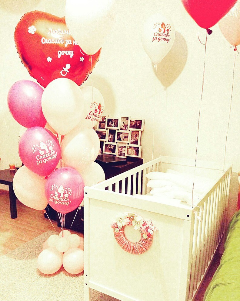 Венки La Couronne в интерьере и в руках