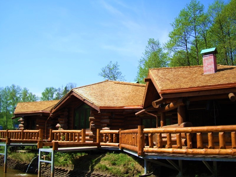 Фасад и кровля из дранки