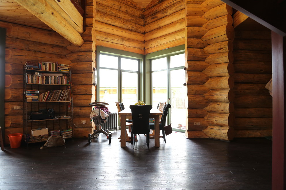 Дом из кедра на Волге