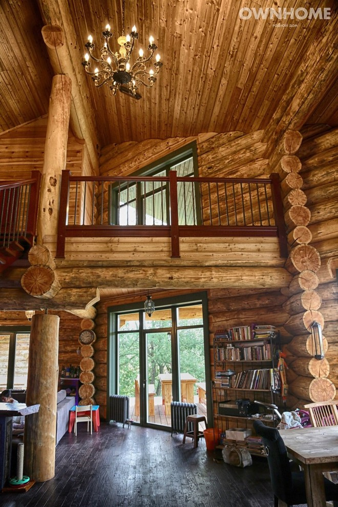 Дом из кедра на Волге