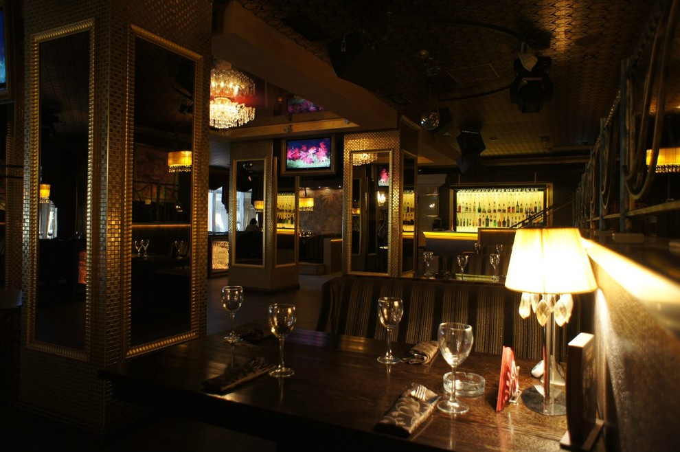 Ресторан-клуб "Зебра"