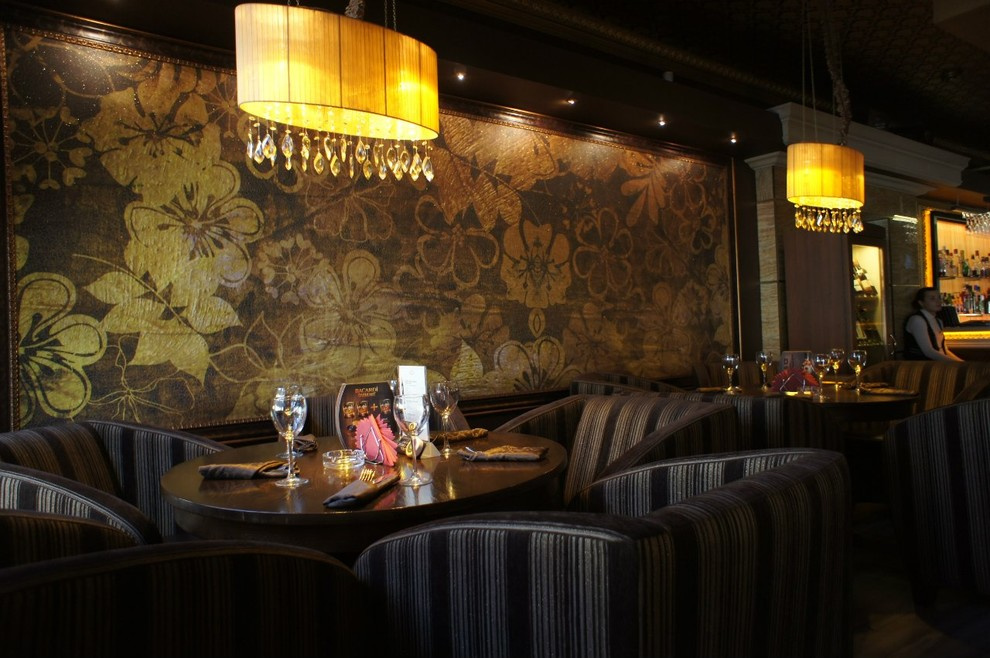 Ресторан-клуб "Зебра"